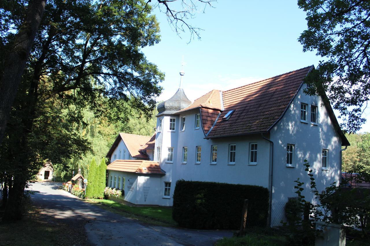 Hotel Waldhaus Romhild Exterior foto
